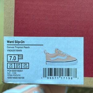 NWT kids/toddler sz.7